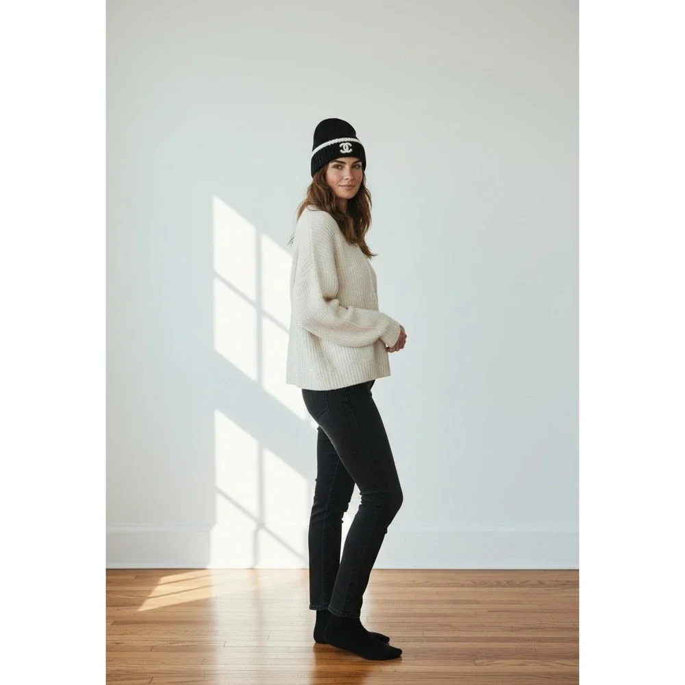 Chanel 2022 Cashmere Silk CC Logo Black Ecru Speckled Beanie Hat